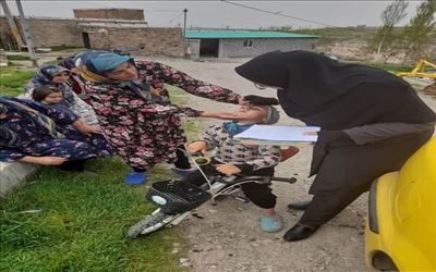 اجرای مرحله اول عملیات واکسیناسیون تکمیلی فلج اطفال در روستاهای سیاری شهرستان مراغه