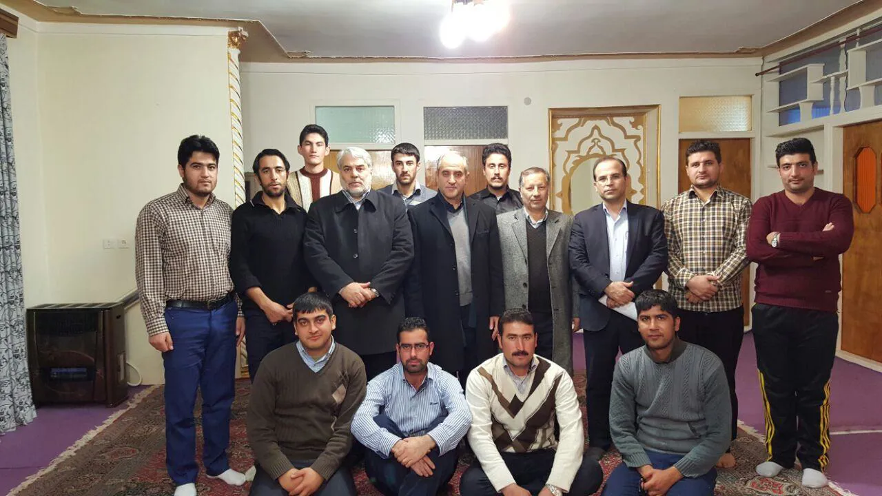 بازدید معاون محترم بهداشتی از خوابگاه دانش آموز ان بهورزی