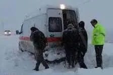 تشکیل جلسه هماهنگی انتقال و اسکان مادران باردار از روستاهای صعب العبور