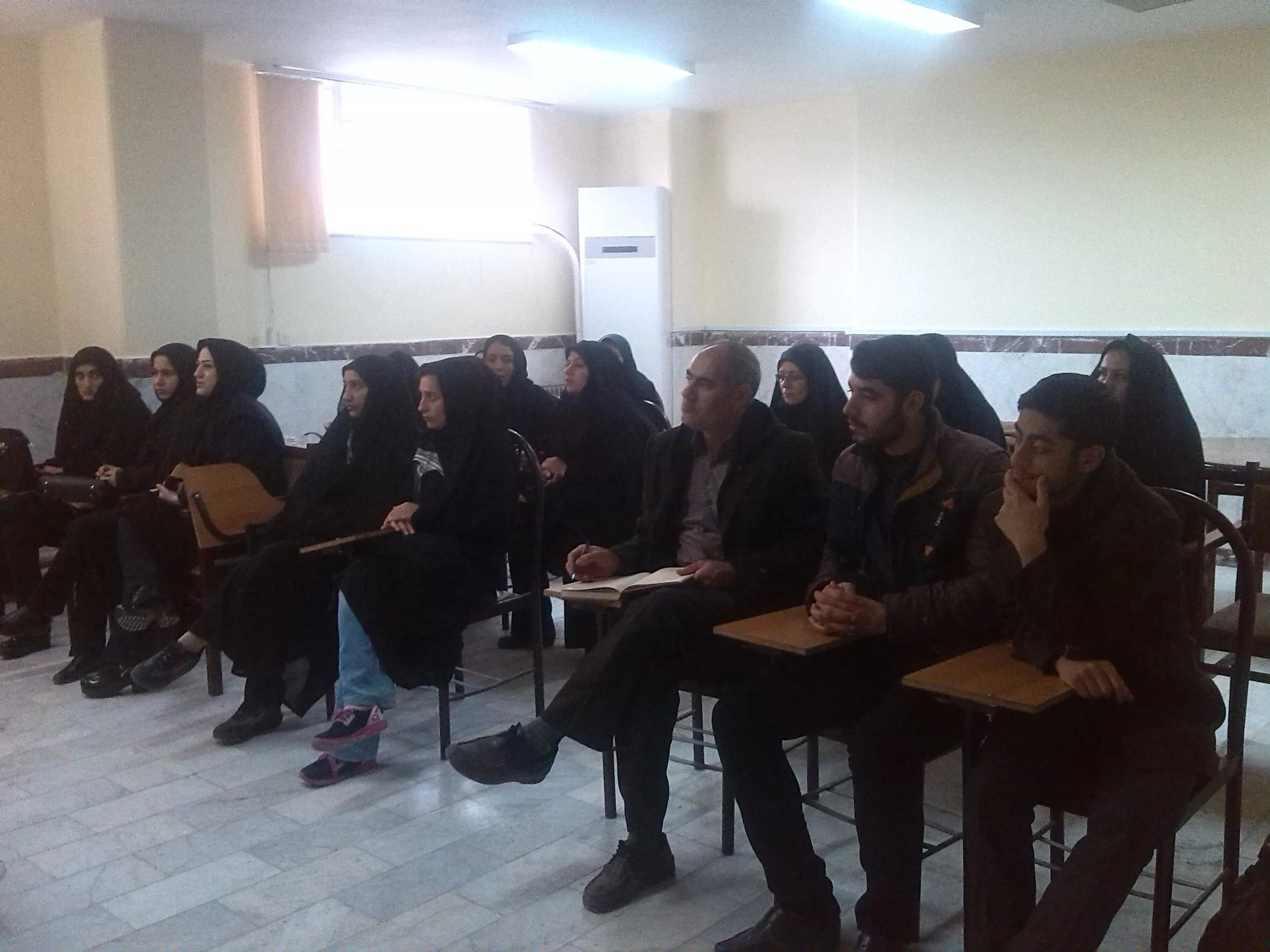 برگزاری جلسه آموزشی مربیان بسیج سازندگی در خصوص اجرای برنامه خود مراقبتی  
