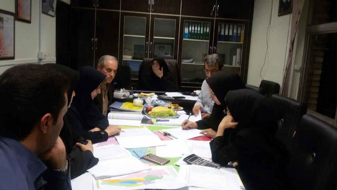 جلسه بازنگری ساختار تشکیلاتی معاونت بهداشتی دانشکده علوم پزشکی مراغه 