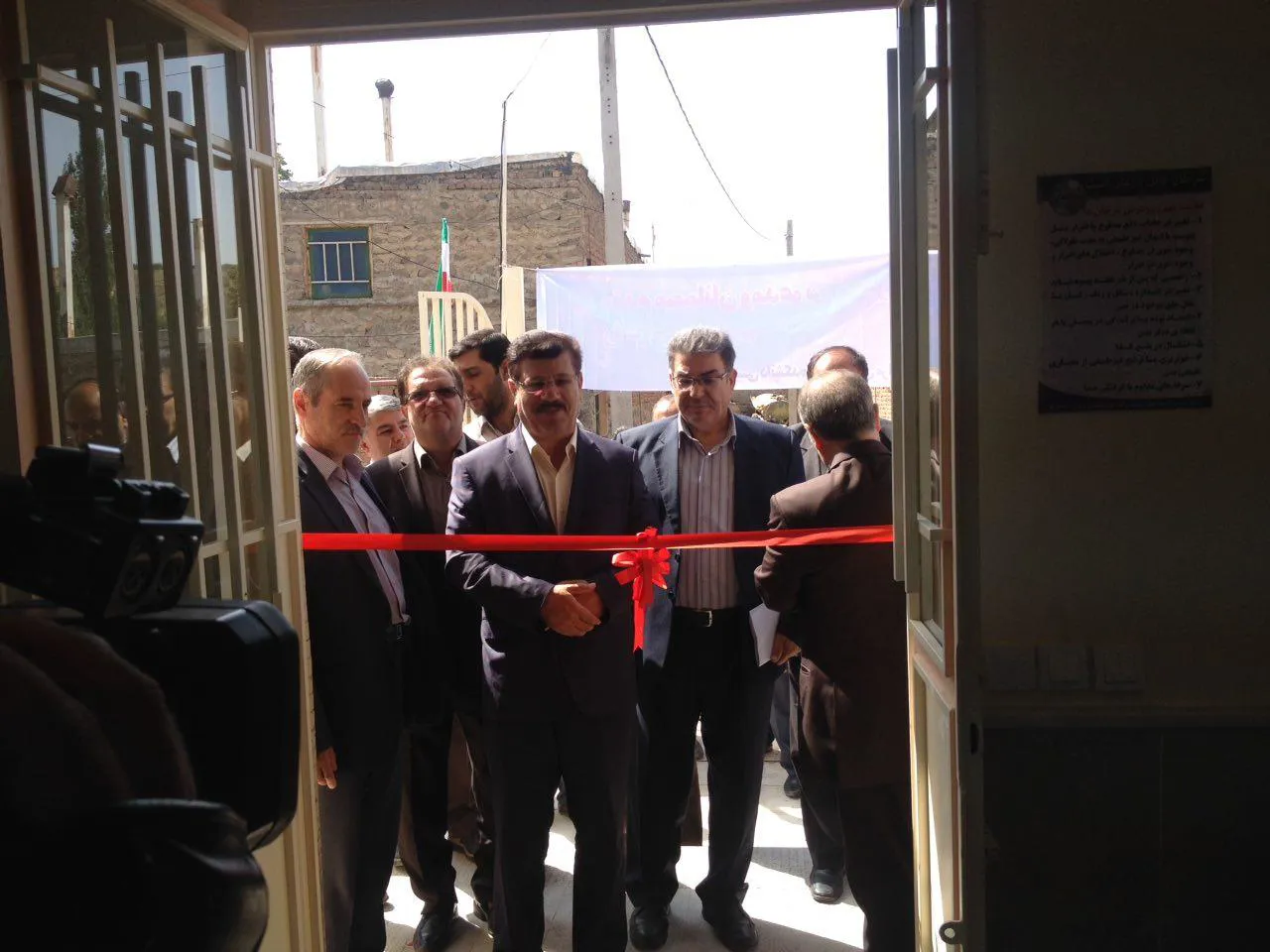 فرماندار شهرستان مراغه : خانه های بهداشت ، یکی از حیاتی ترین بخشهای ارائه دهنده خدمات سلامت در مناطق روستائی هستند .