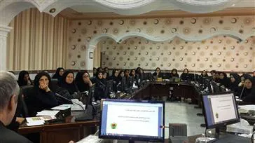 کارگاه آموزشی با موضوع پیشگیری از بیماریهای قلبی برای تمامی بهورزان خانه های بهداشت برگزار گردید .