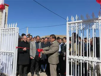 بهره برداری از هفت خانه بهداشت روستایی  به مناسبت ایام الله دهه فجر 