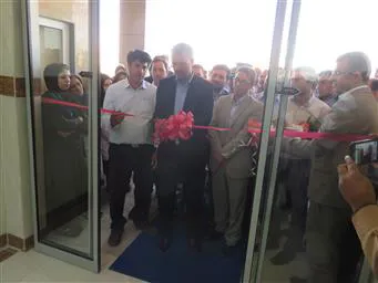 افتتاح مرکز خدمات جامع سلامت خداجو همزمان با سفر وزیر بهداشت و درمان 