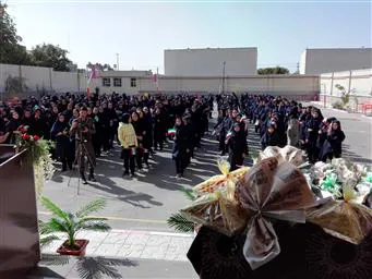 برگزاری نمایشگاه خودمراقبتی وپیشگیری از سومصرف مواد مخدر در مدرسه راهنمایی تقی پور مراغه 
