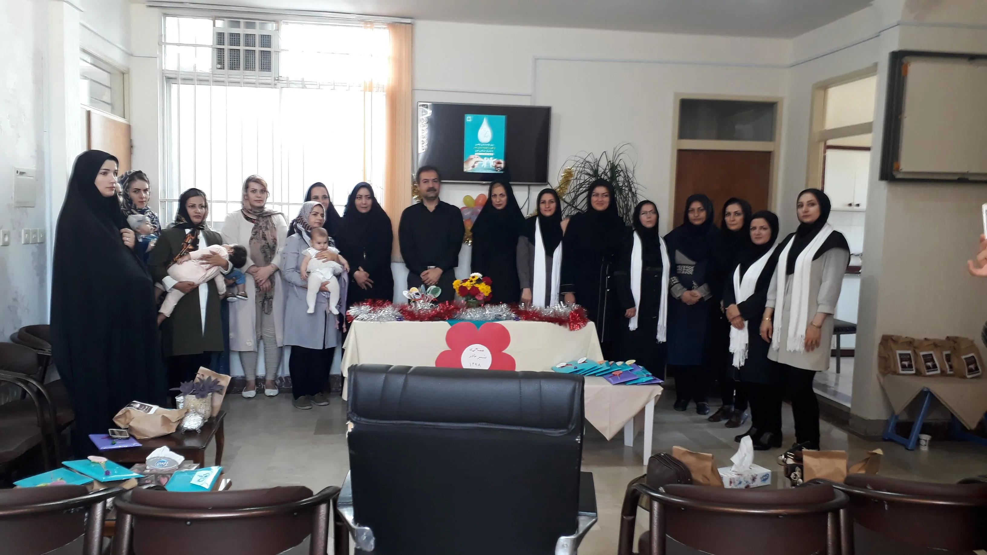 مراسم جشن ترویج تغذیه با شیر مادر در مرکز مشاوره شیر مادر شهرستان مراغه برگزار گردید 