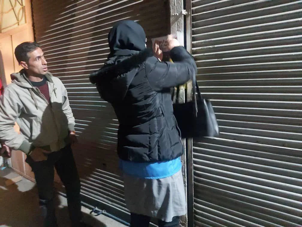 از پلمپ شبانه سه قلیانسرا توسط بازرسان بهداشت محیط در شهرستان مراغه خبر داد.