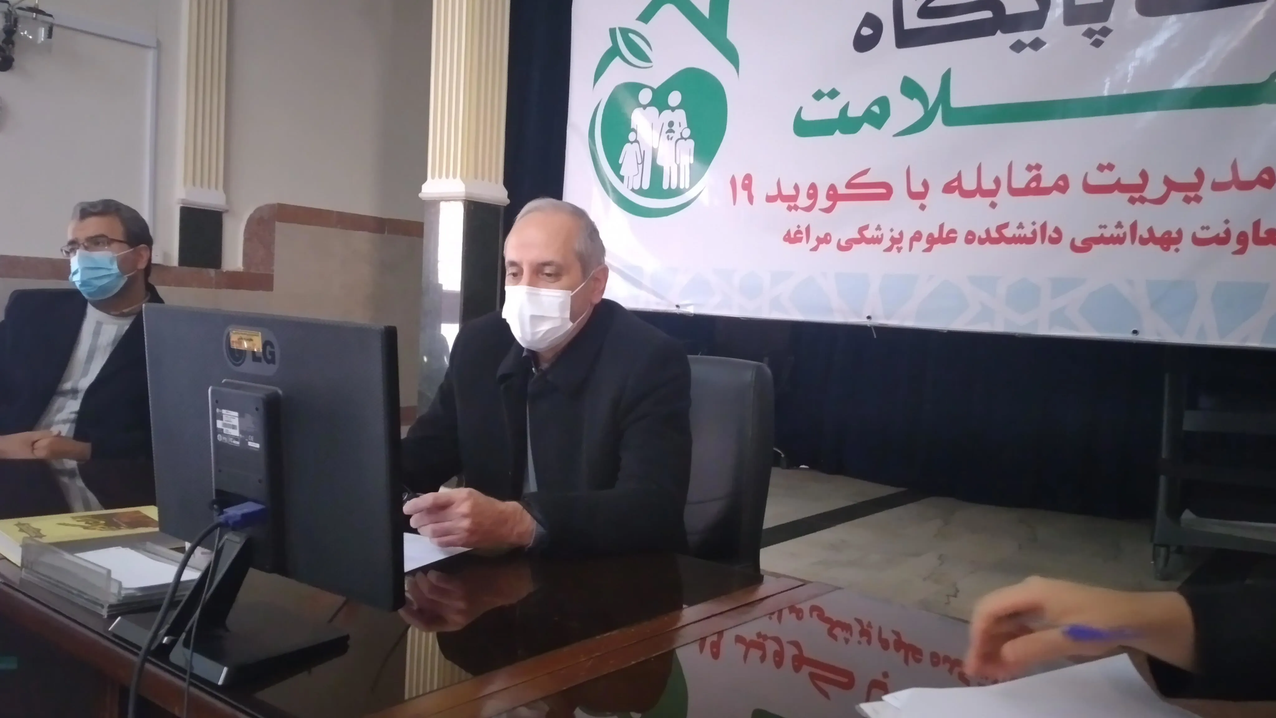 خانواده ها سویه جدید امیکرون کرونا را جدی بگیرند و از تجمعات شب یلدا جدا خودداری نمایند 