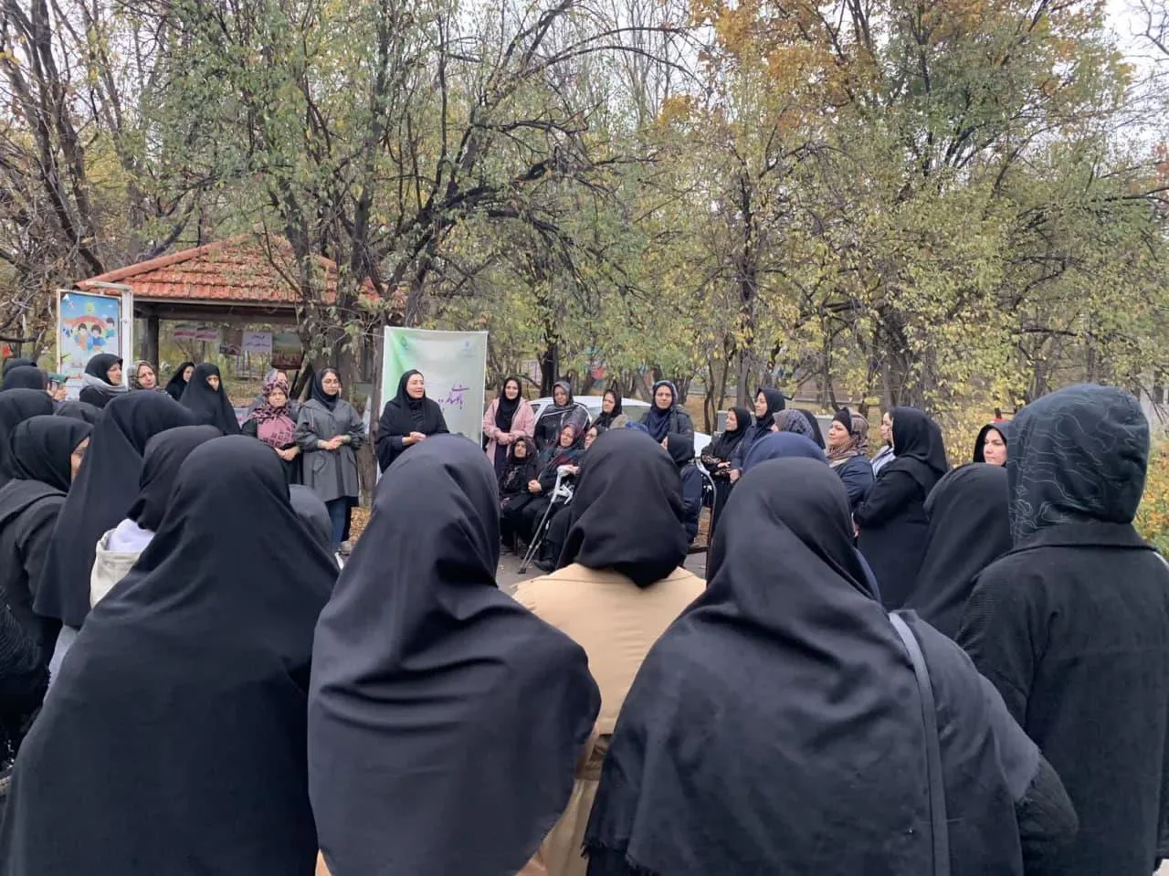 شادابی زنان باعث نشاط جامعه و تحکیم بنیان خانواده می‌شود