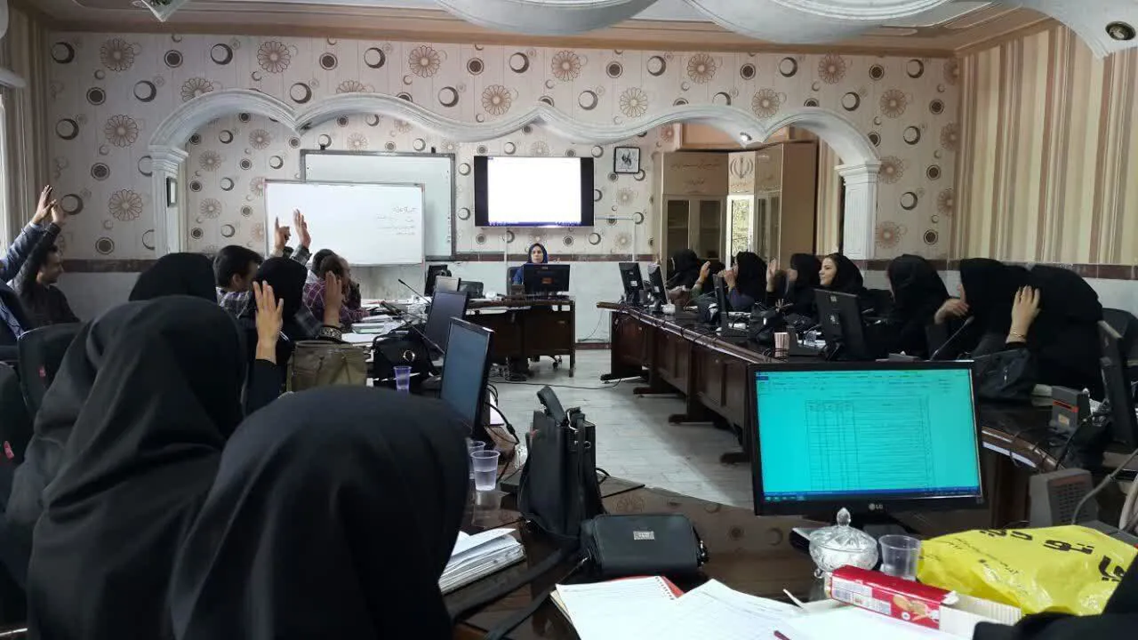 برگزاری کارگاه آموزشی تربیت مربی داوطلبان سلامت محله در معاونت بهداشتی دانشکده علوم پزشکی مراغه