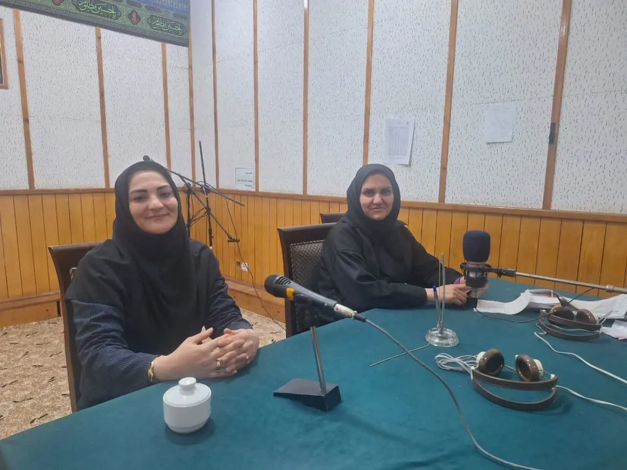 برنامه زنده رادیویی «صدای مراغه» با موضوع مهارت‌های ارتباطی و نقش آن در پیشگیری از آسیب‌های اجتماعی