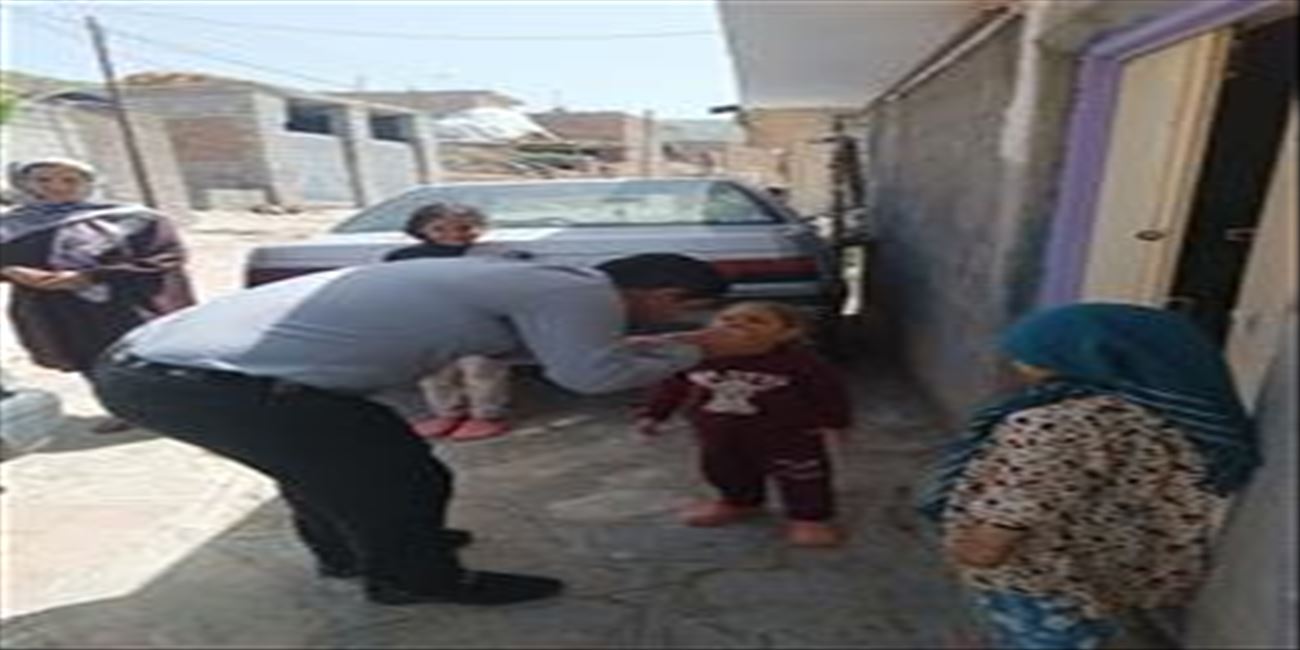 💠 گزارش تصویری انجام واکسیناسیون در روستاهای صعب العبور توسط تیم بهداشتی