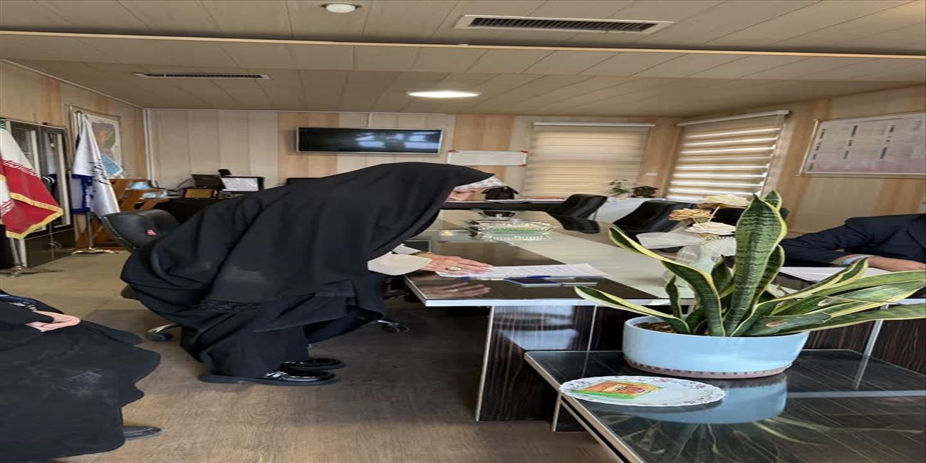 اهدای زمین برای احداث پایگاه سلامت در اراضی آرال توسط بانوی خیر مراغه ای