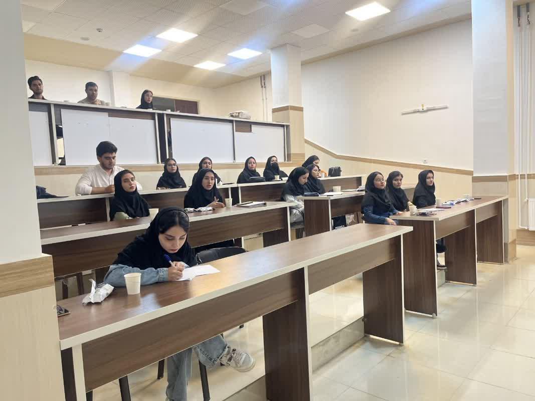 غربالگری دیابت در مدارس و ادارات تحت پوشش معاونت بهداشتی مراغه به مناسبت روز جهانی دیابت